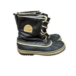 Sorel Boots Womens 10 1964 CVS  Premium Waterproof lined leather black